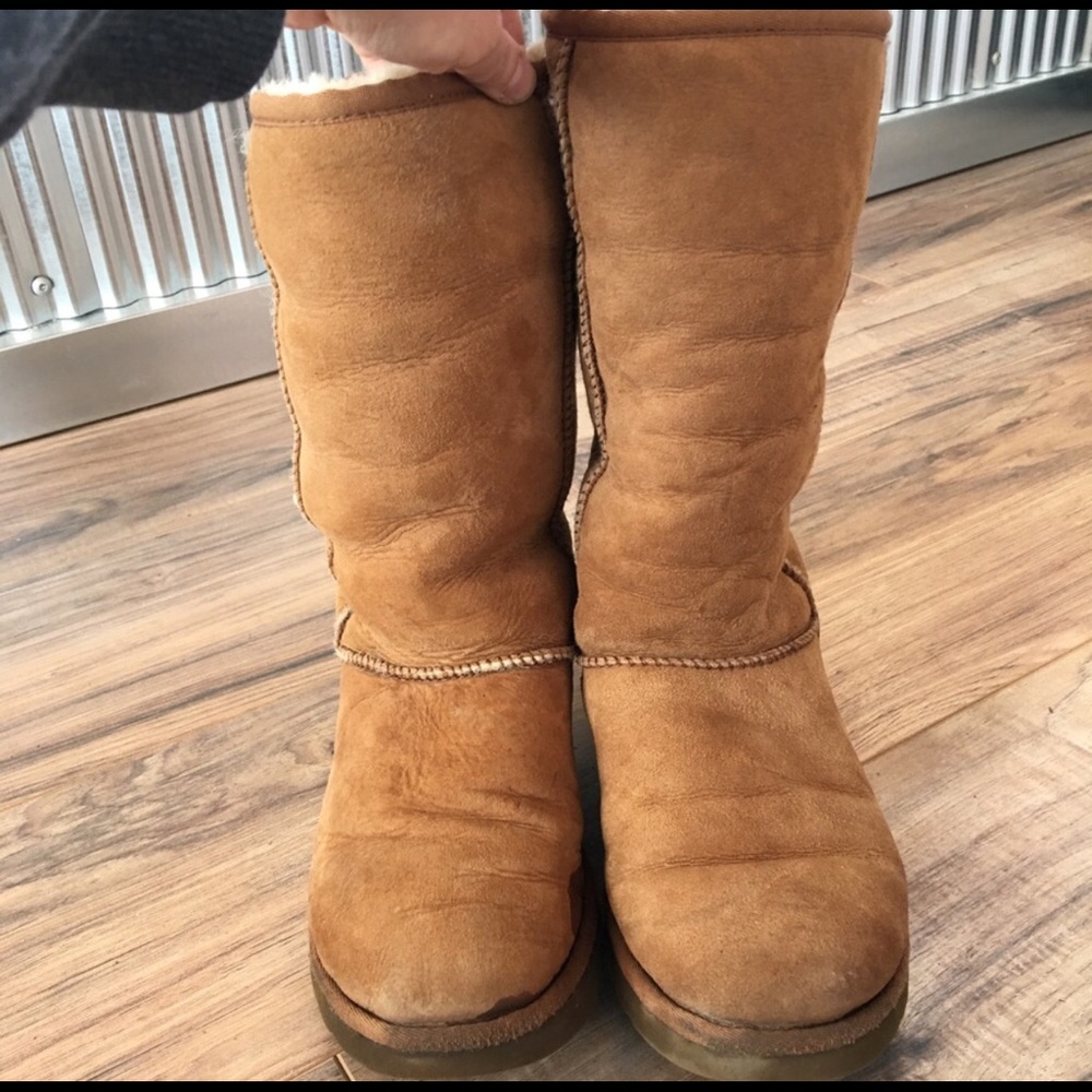 Ugg